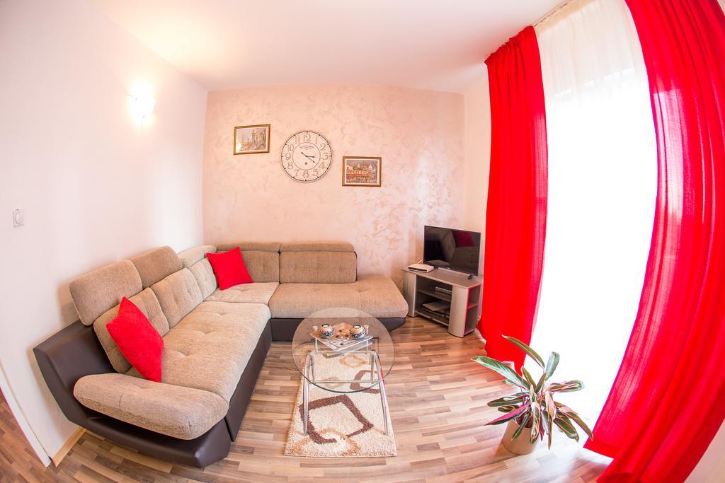 Petrovac Villa Nadezda מראה חיצוני תמונה