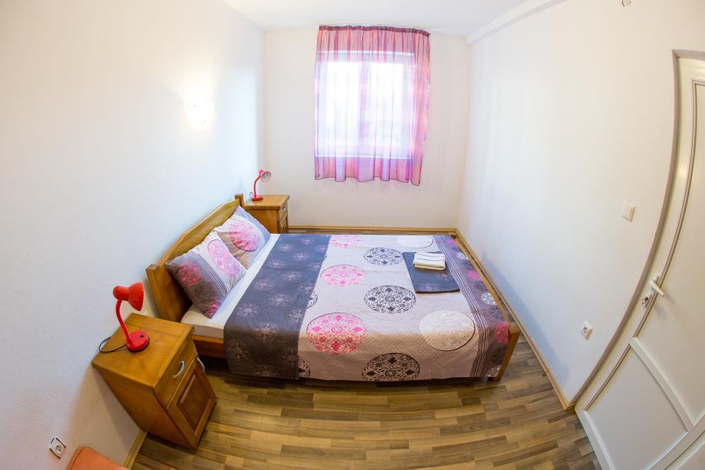 Petrovac Villa Nadezda מראה חיצוני תמונה